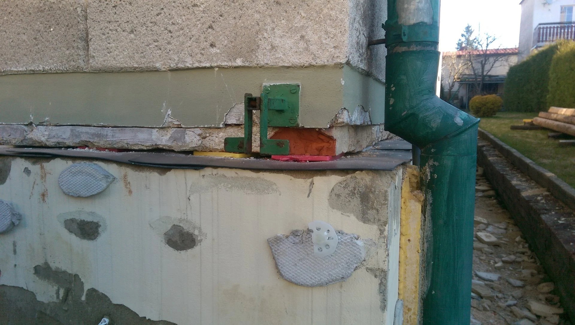 Ukázka sanace zdiva – Statické klínování